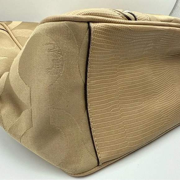 Coach East West Chelsea Op Art Tan Shoulder Bag Signature Tote Bag Pre Owned - Picture 4 of 9